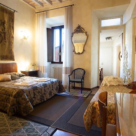 Domus Minervae Apartment Rome Bagian luar foto