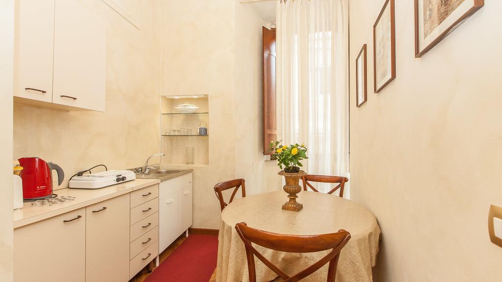 Domus Minervae Apartment Rome Ruang foto